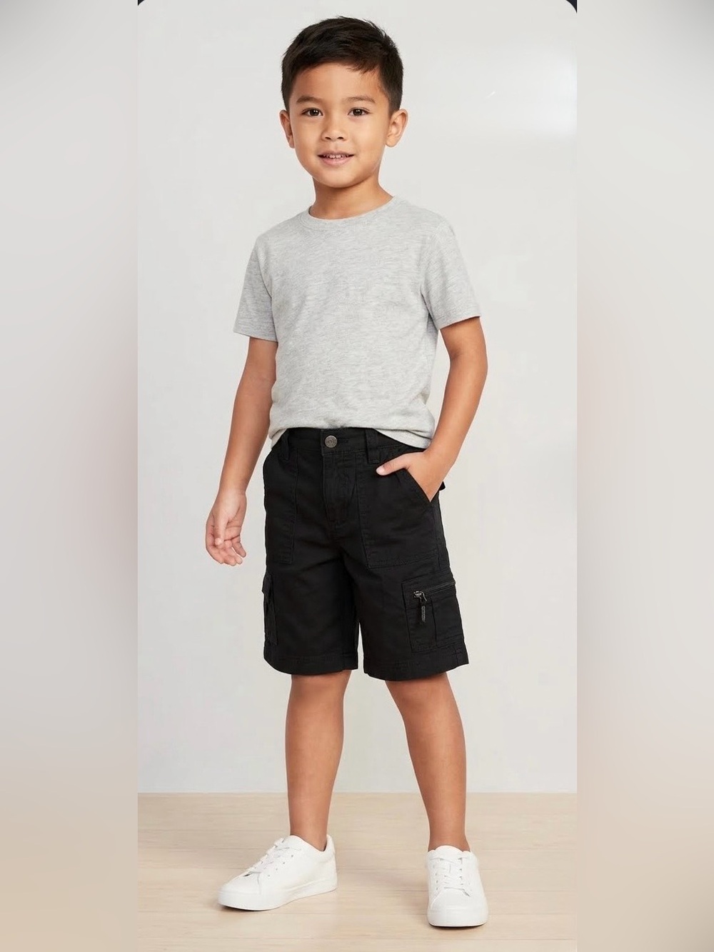 Old Navy Boys Charcoal Gray Convertible Zip-Off Cargo Shorts Size 5